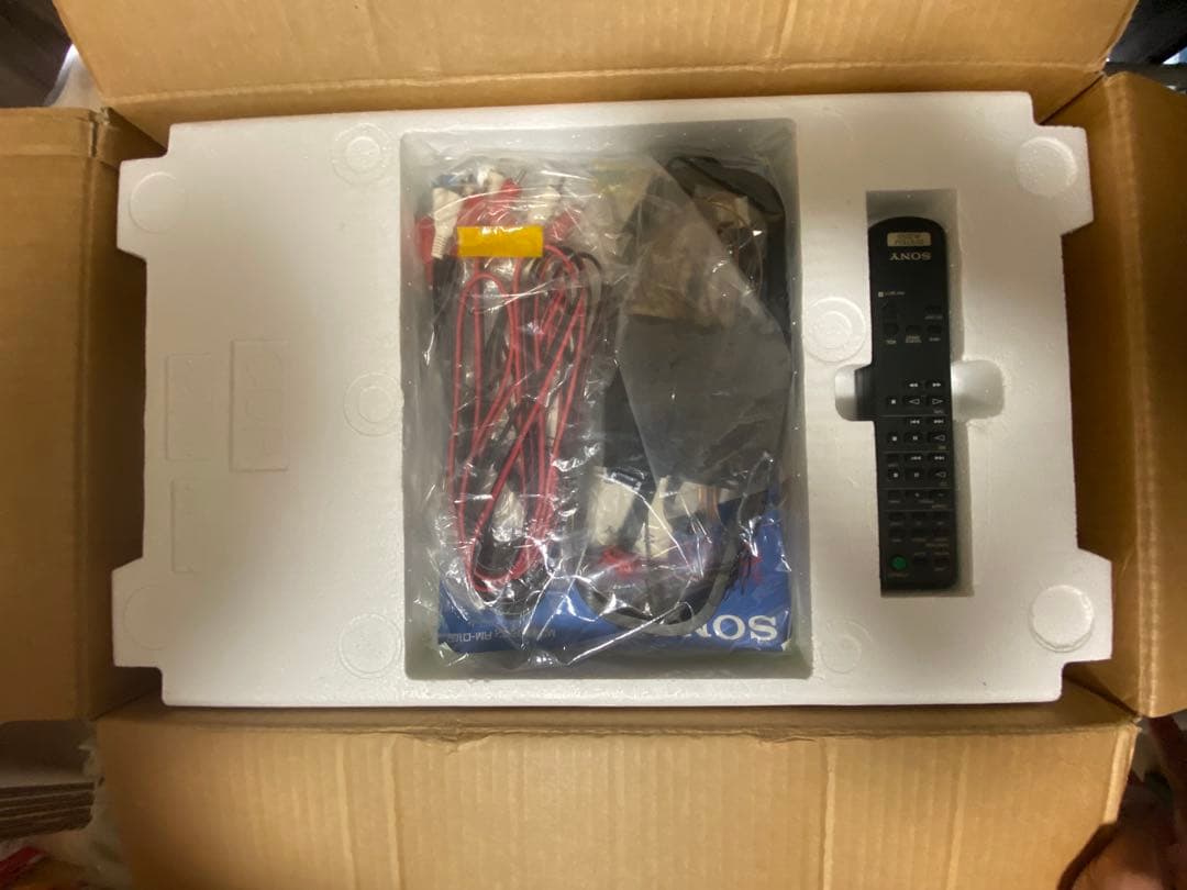 ①SONY MDコンポ　DHC-MD77 ジャンク品 ②スピーカーあります