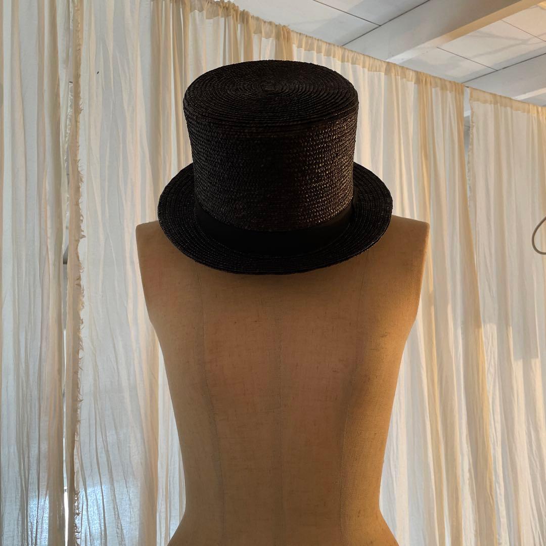 シルクハット　麦わら帽子