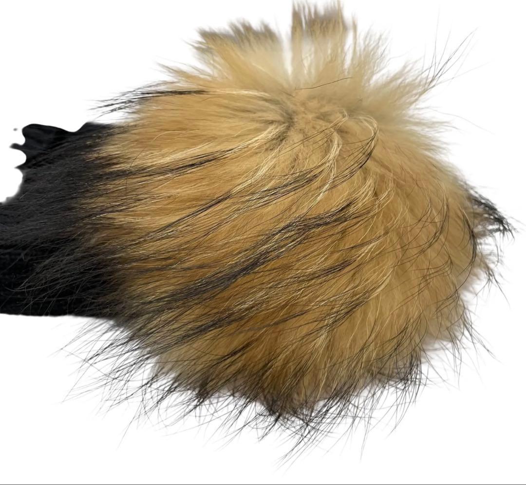 EM1253 モンクレール ポンポンファーニット帽ブラックSサイズ