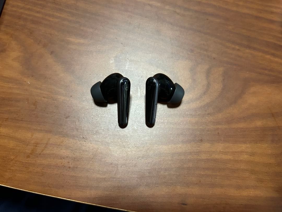 イヤホン Anker sound core liberty 5