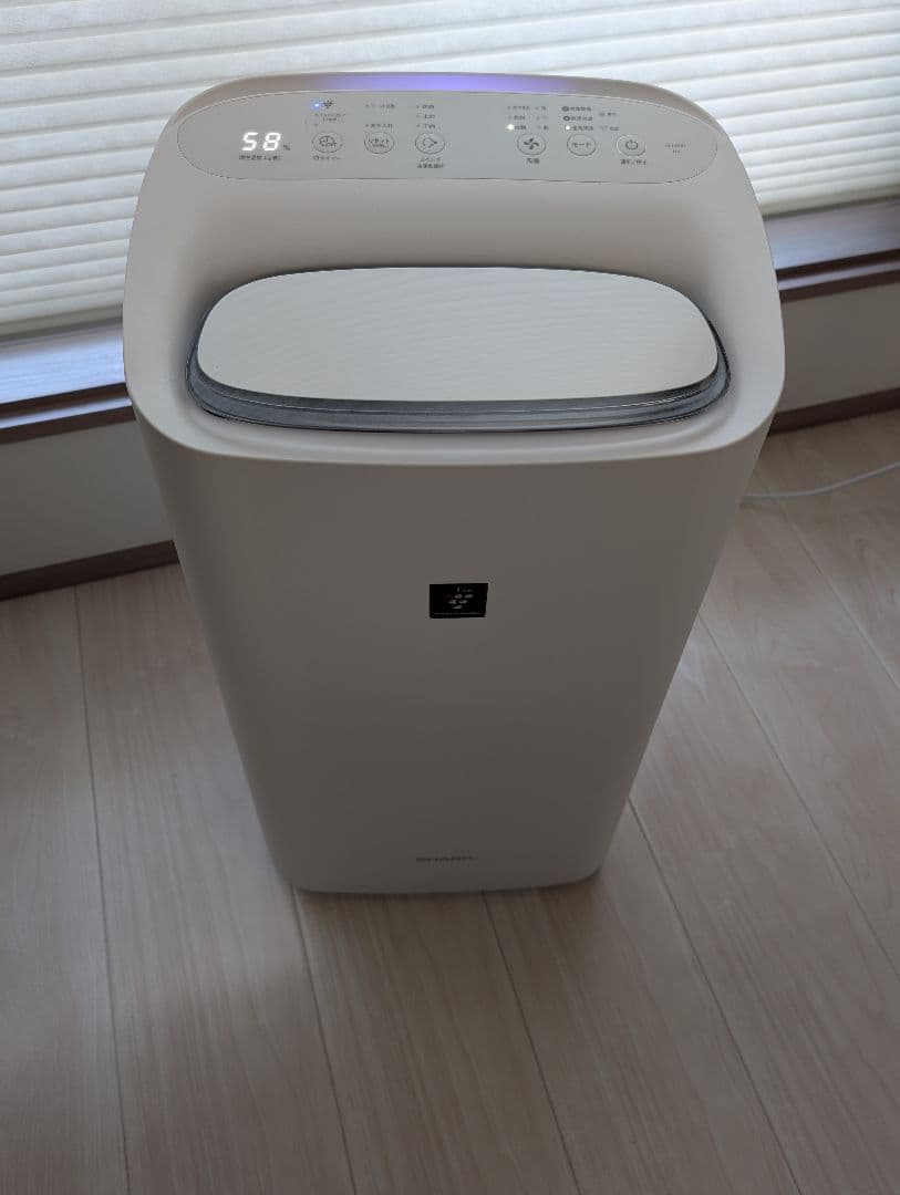 シャープ☆除加湿空気清浄機 ホワイト