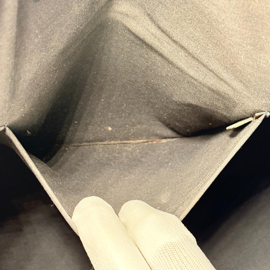 LOUIS VUITTON モノグラム バッグ