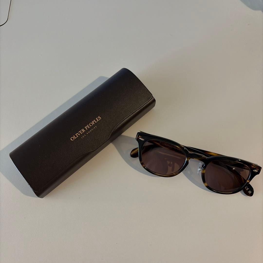 小物 OLIVER PEOPLES Sheldrake Sun 49