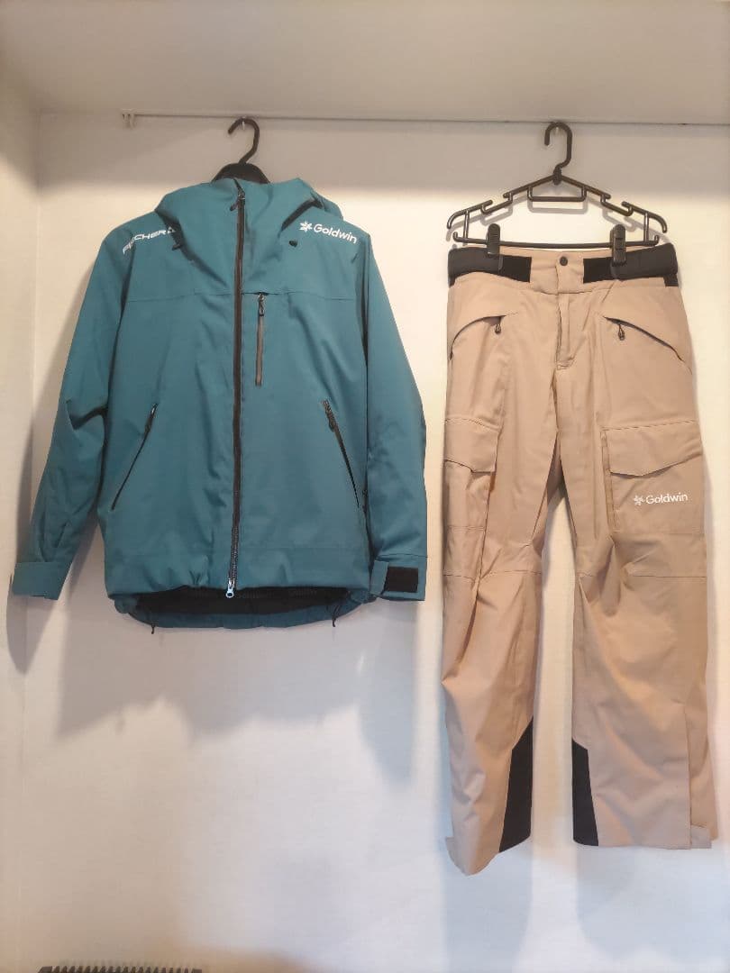 k*8様 【値下げ】Goldwin Fisher オピニオン スキーウェア上下