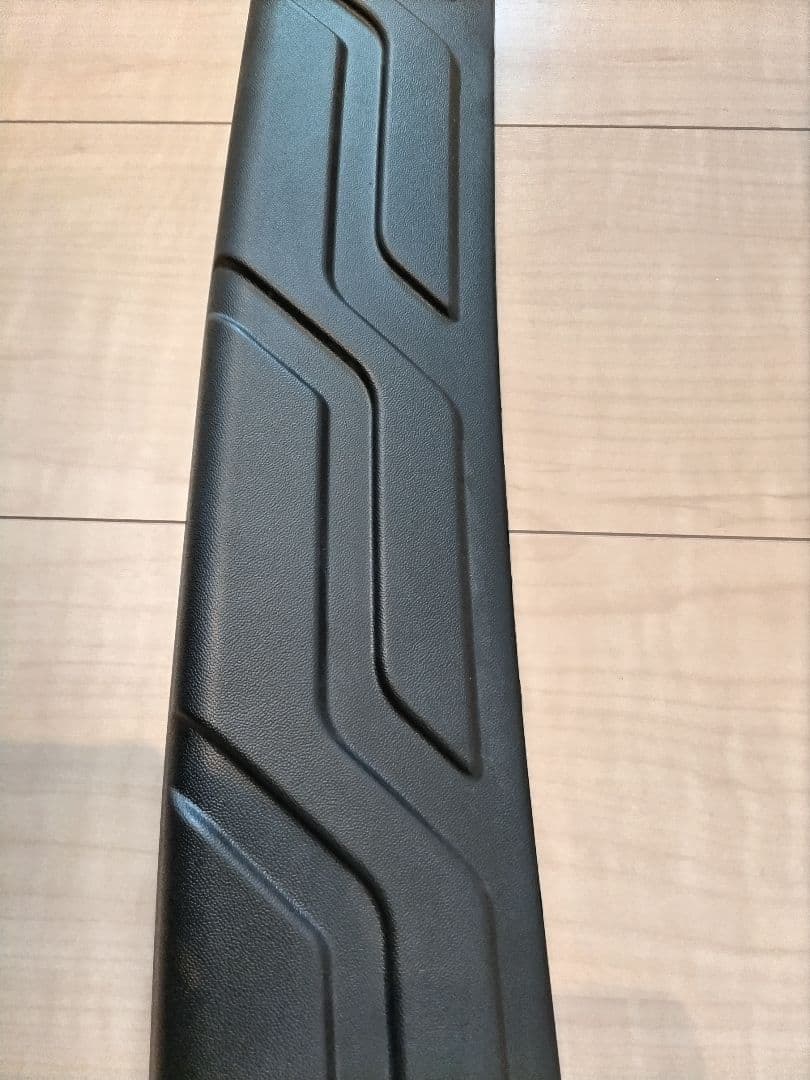即購入OKです。 USスバル純正 SKフォレスター リアバンパーガード