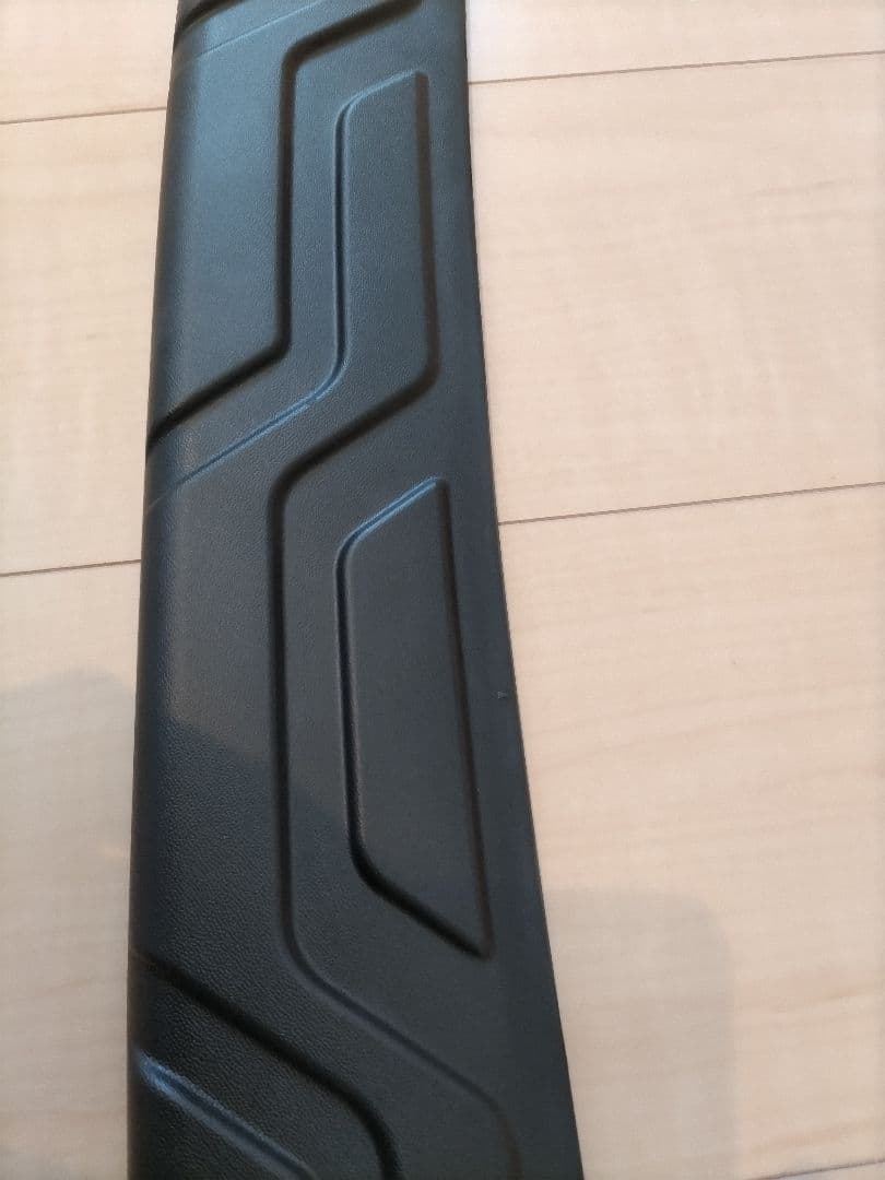 即購入OKです。 USスバル純正 SKフォレスター リアバンパーガード