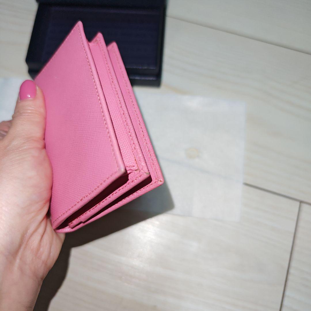 PRADA ピンク 名刺入れ 未使用新品箱付き