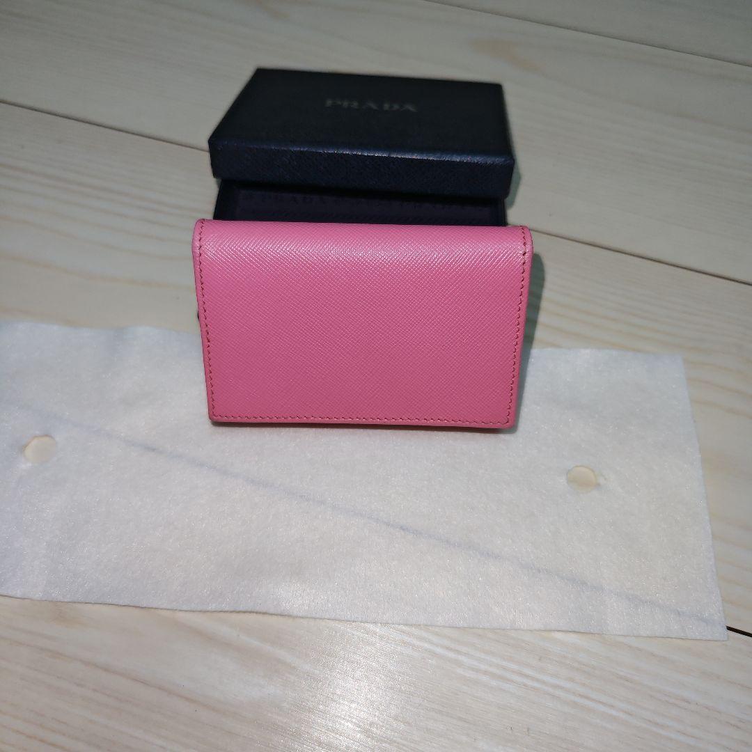 PRADA ピンク 名刺入れ 未使用新品箱付き