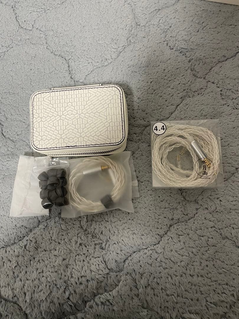 水月雨 MoonDrop Blessing3 Line K4.4付き