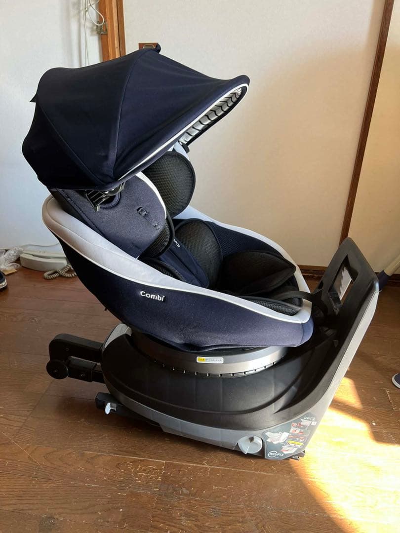 [Combi ]コンビ　チャイルドシート　クルムーヴスマート isofix