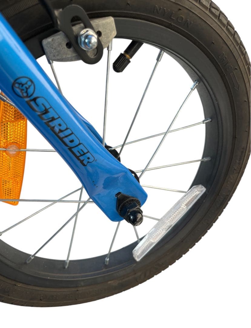 美品　STRIDER 14x キッズバイク 青 14インチ