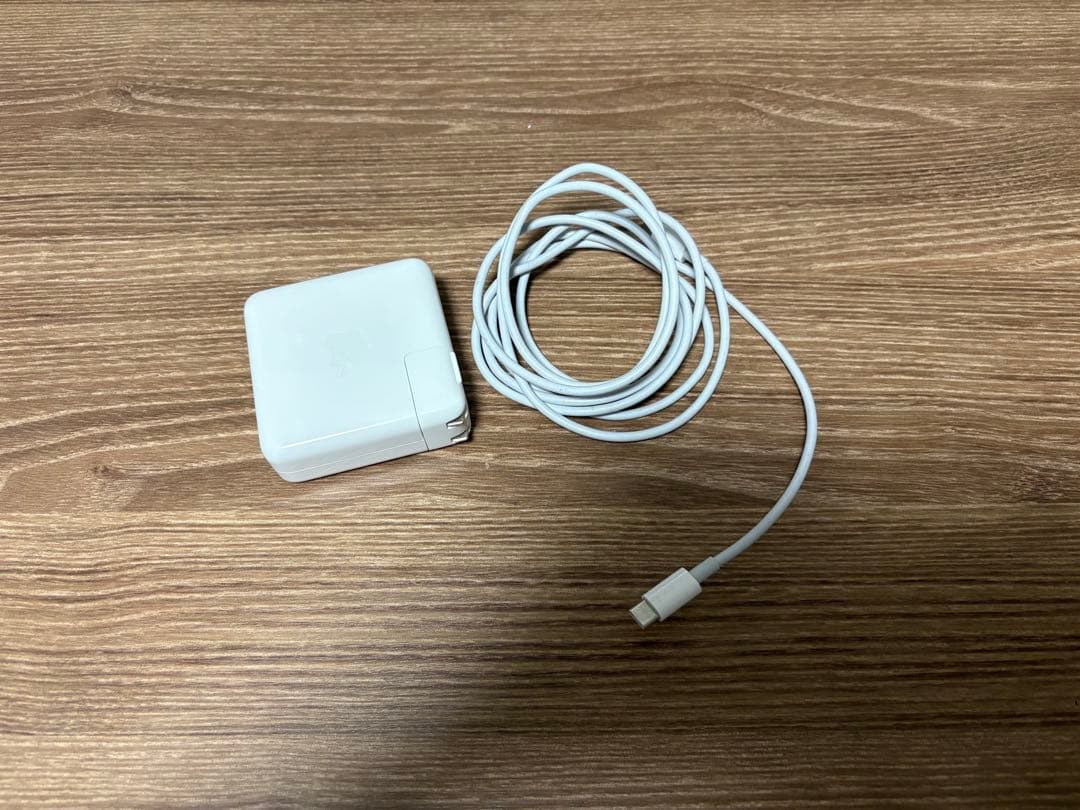 MacbookAir M1 メモリ8GB ストレージ512GB バッテリー94%