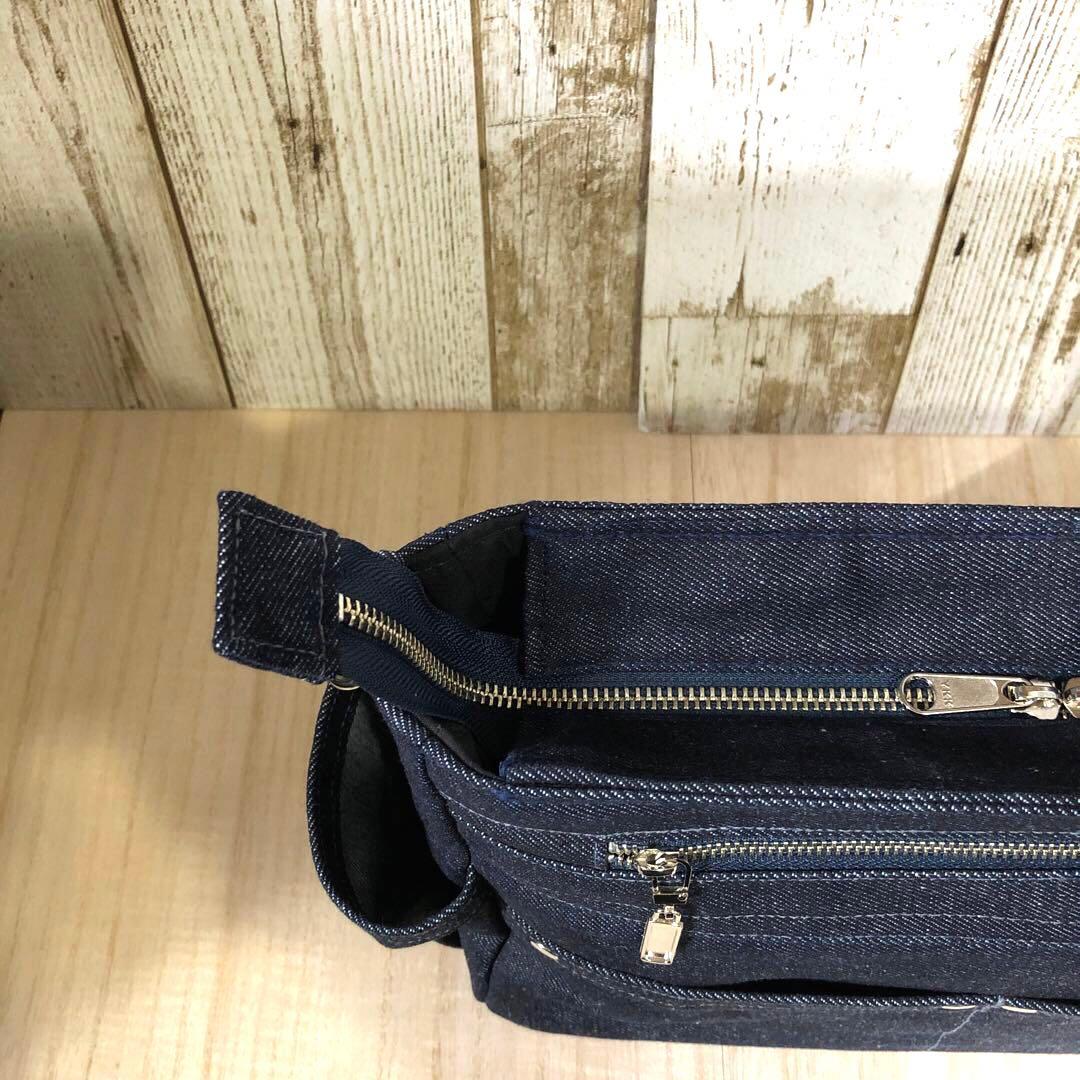 たけ柴犬犬　ショルダーバッグ　ネイビー　両開きファスナー