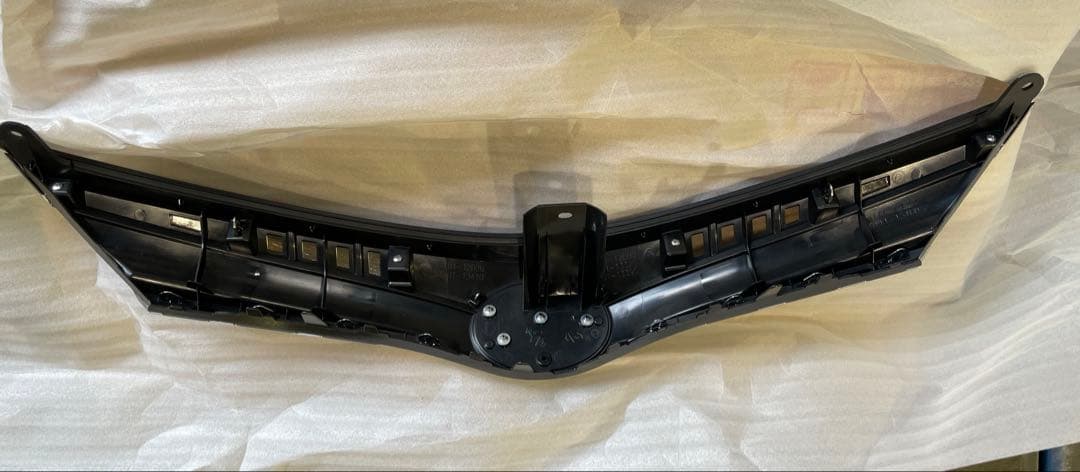 美品！最安！カローラフィールダー 中期 フロントグリル