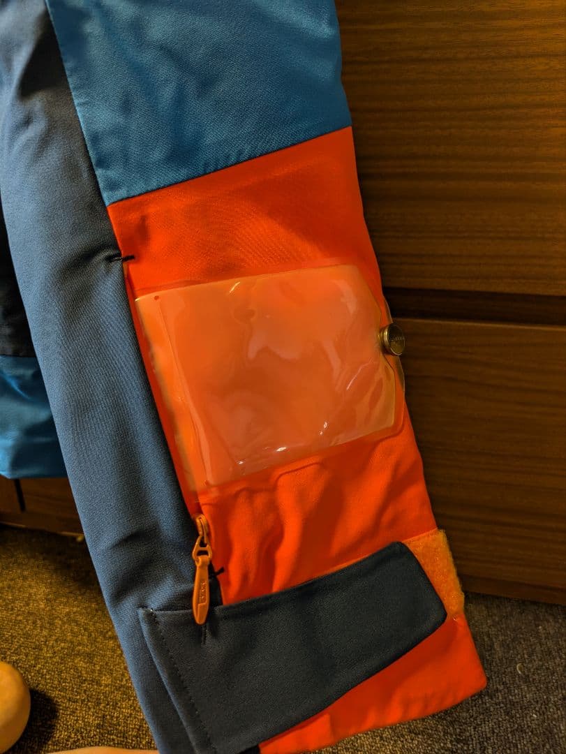 ONYONE　スキーウェア サイズM 上下セット