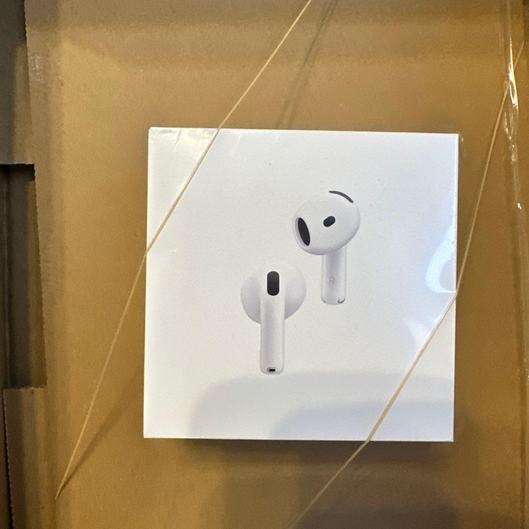 Apple AirPods 4 (ANC搭載)