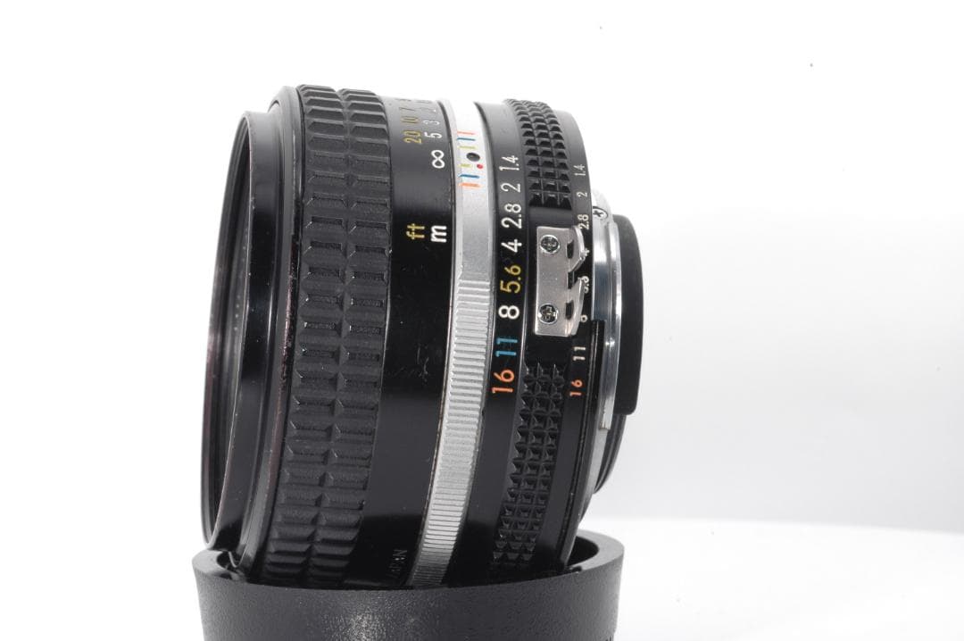 クリアな光学☆保証付☆Nikon Ai-s Nikkor 50mm f/1.4