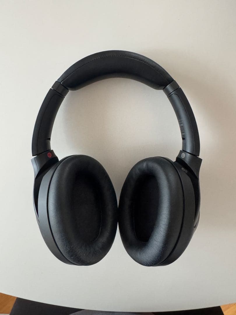 WH-1000XM3ワイヤレスヘッドホン ブラック