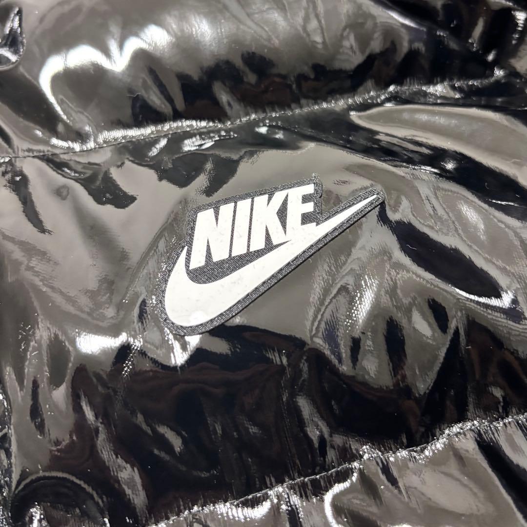 NIKE ダウンジャケット S エナメル テカテカ yvng patra