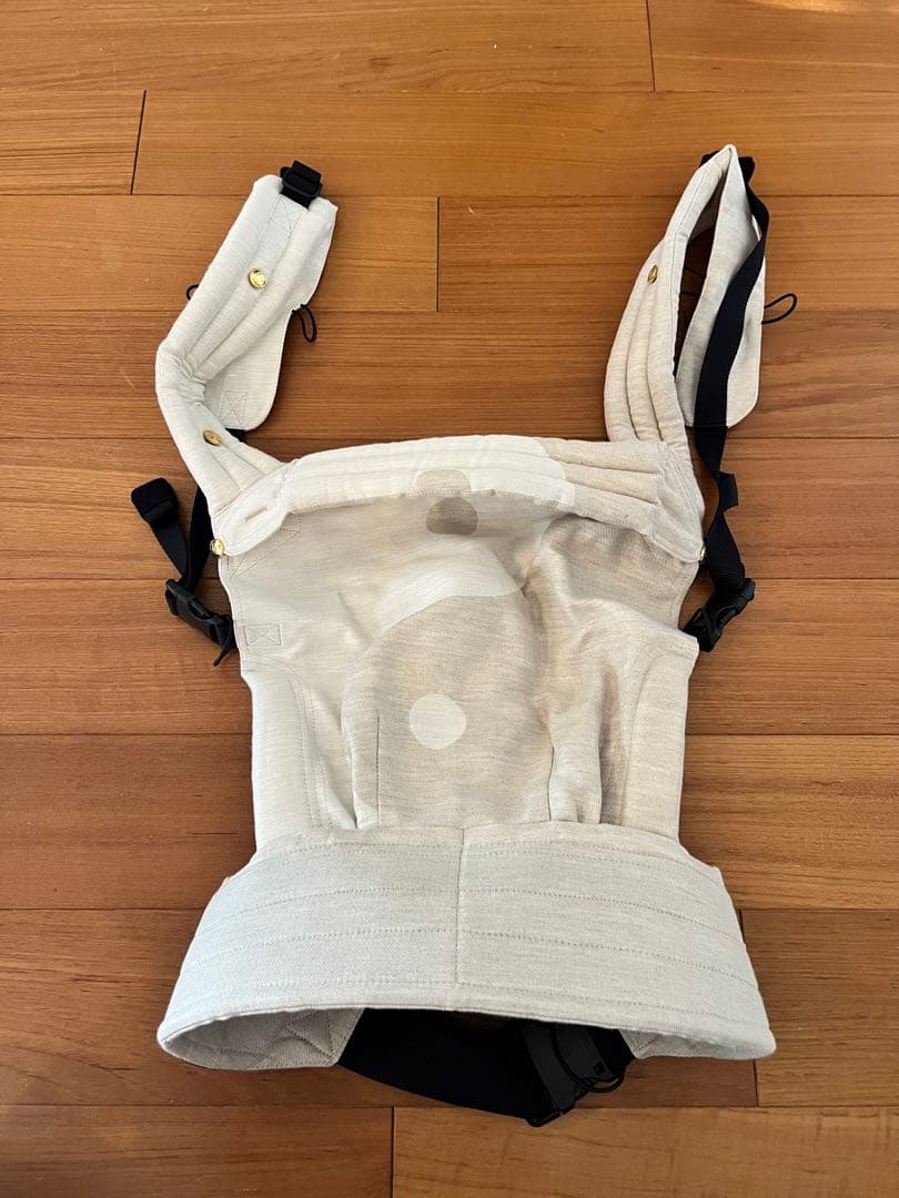 アーティポッペ　抱っこ紐