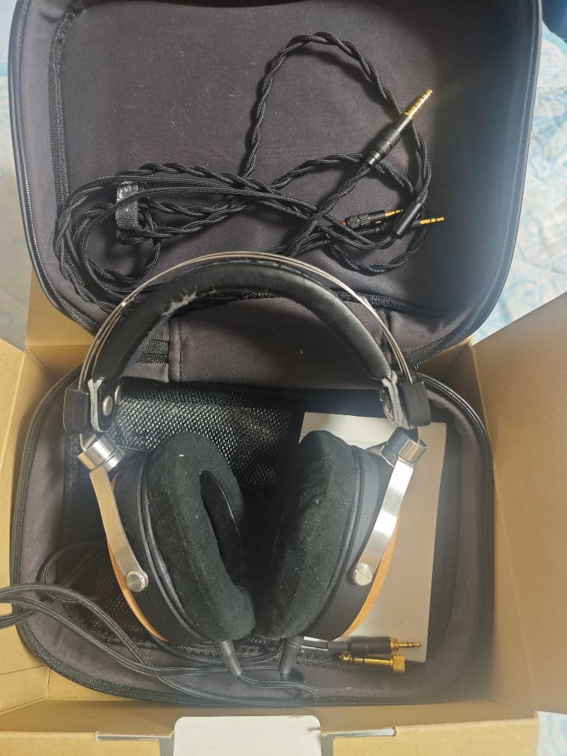 バランスケーブル付き　tago studio t3-01