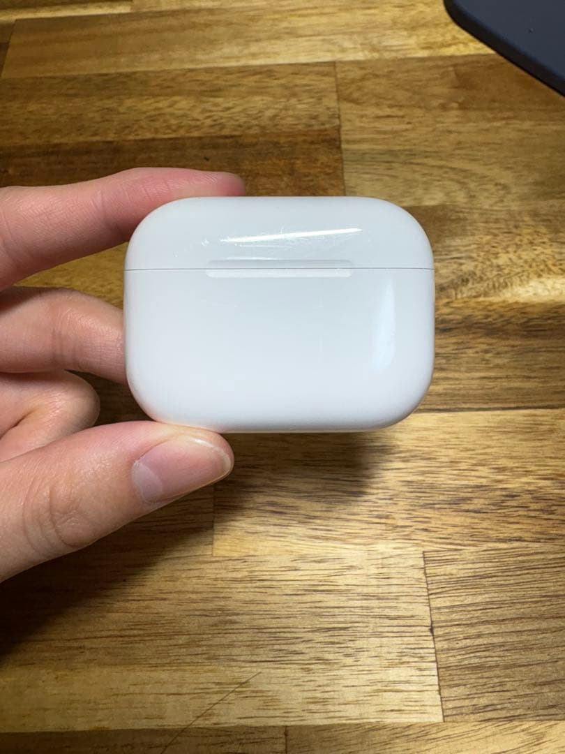 AirPods Pro 3 本体 ホワイト ワイヤレス充電対応
