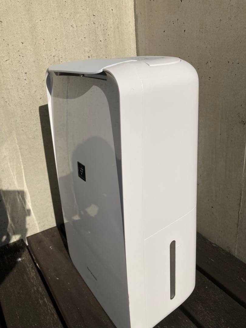 SHARP 除湿機 CV-P71-W 美品