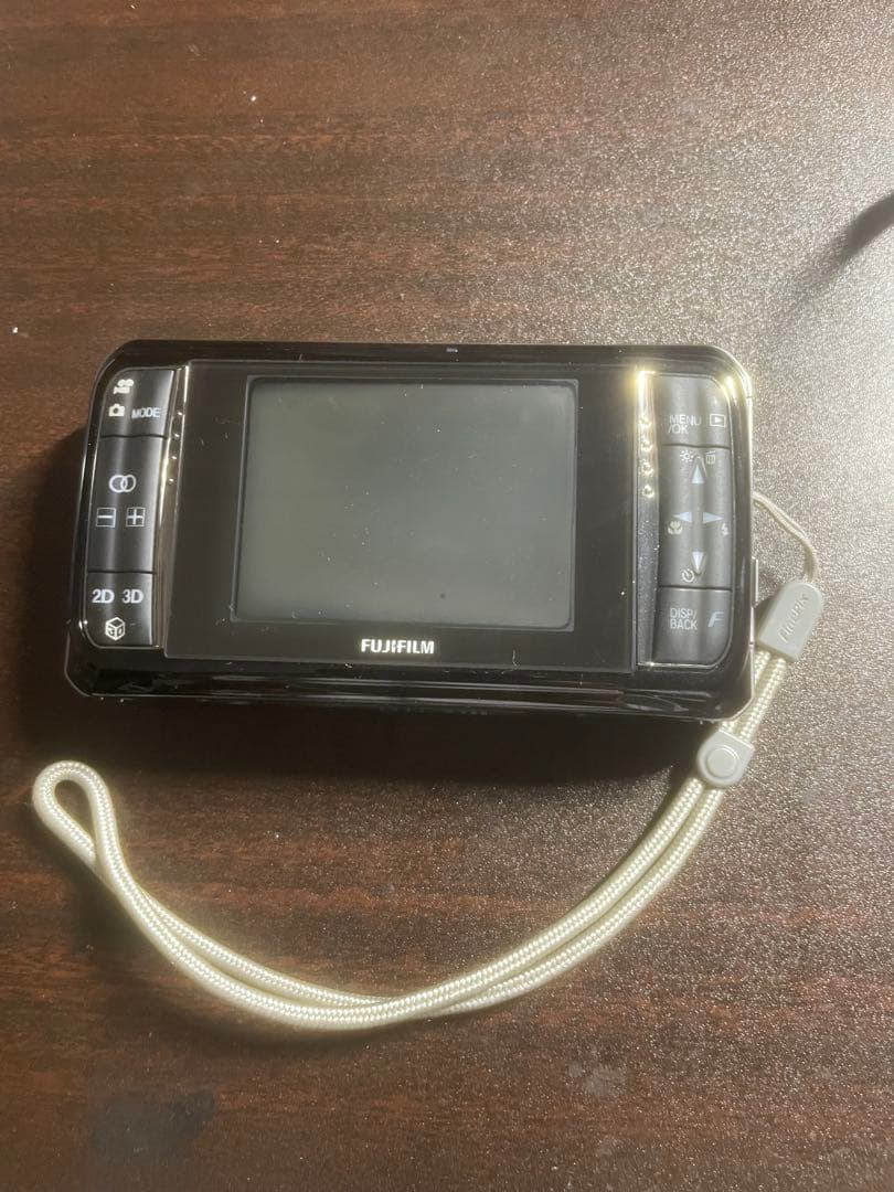 Fujifilm FinePix REAL 3D コンパクトデジタルカメラ　W1