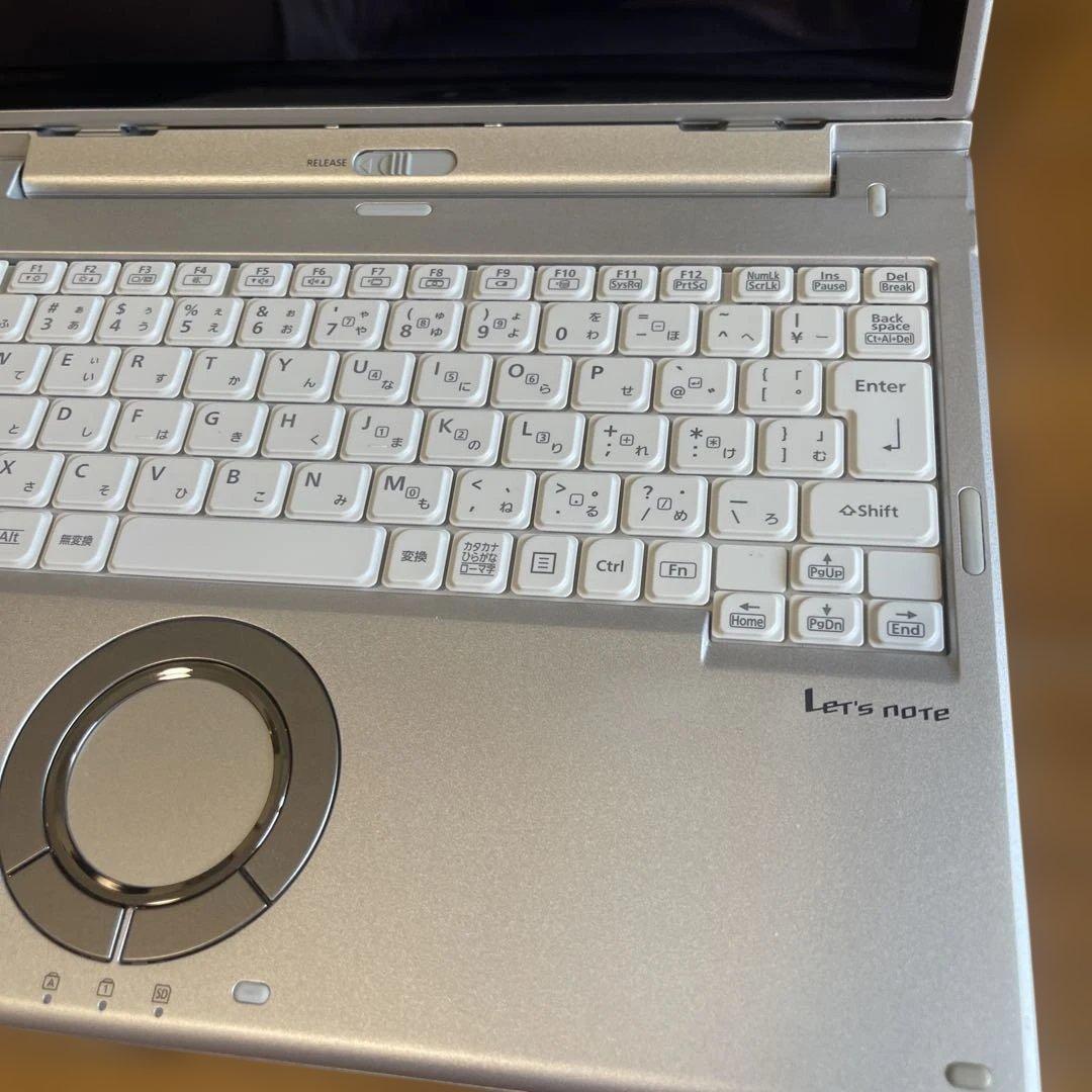 パナソニックxz6ノートパソコン高速SSD換装office2019付