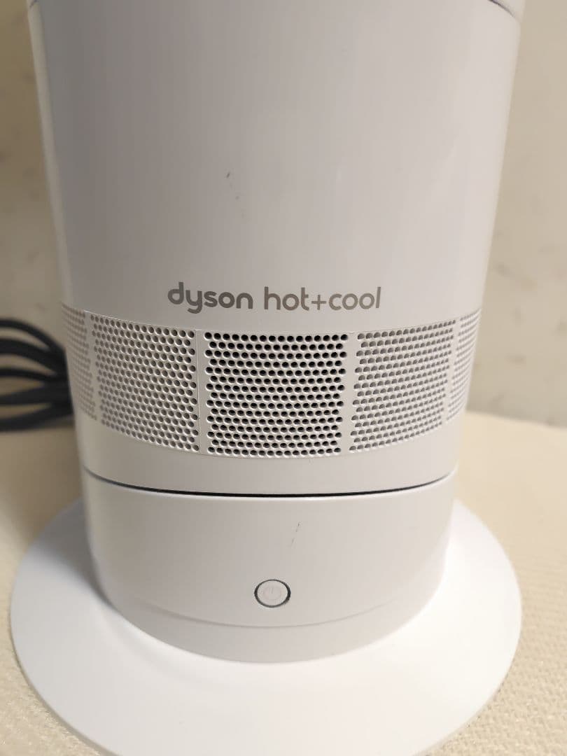 dyson　2024年製ダイソン　hot+cool　羽根なし扇風機暖房　AM09