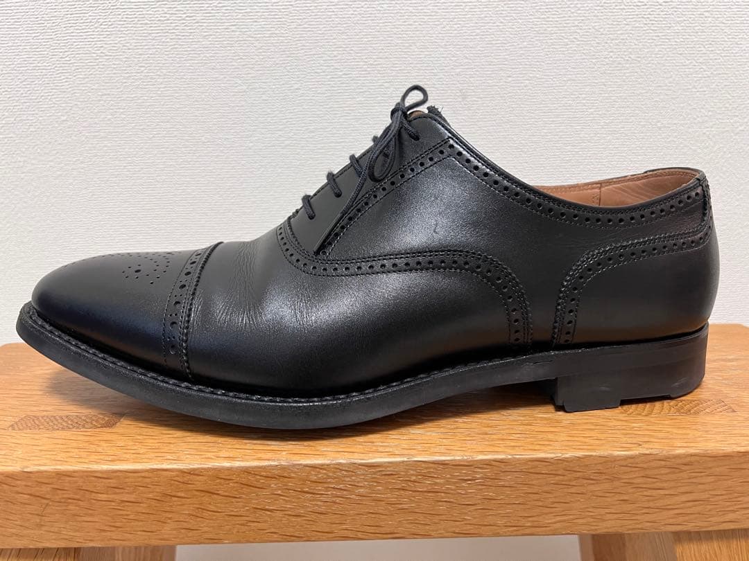 スコッチグレイン メダリオンデザインシューズ