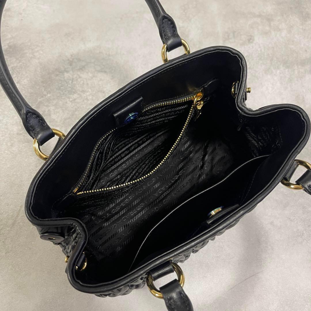 新品✨PRADA プリーツ ナッパレザー 2way ハンドバッグ ブラック