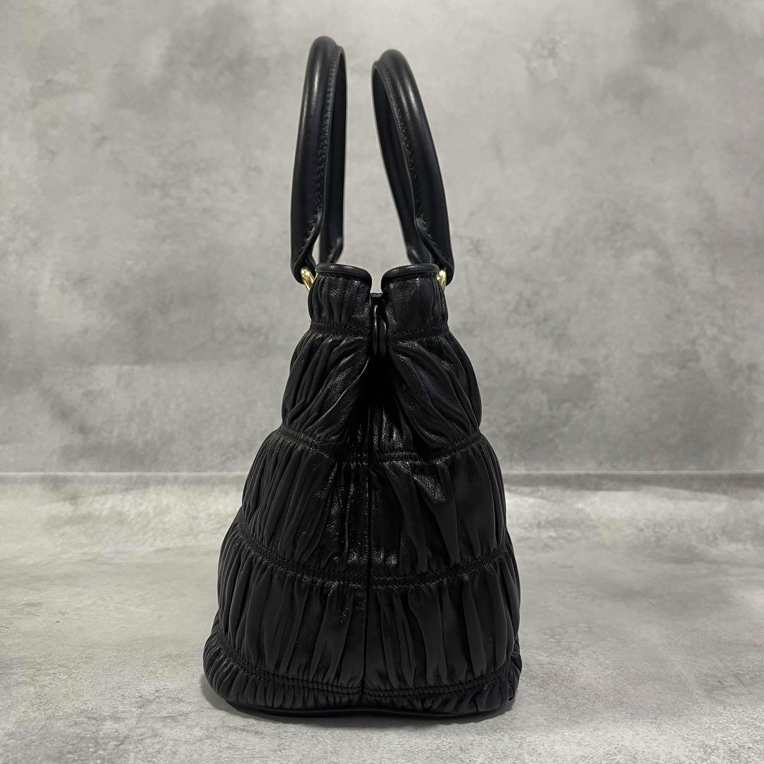 新品✨PRADA プリーツ ナッパレザー 2way ハンドバッグ ブラック