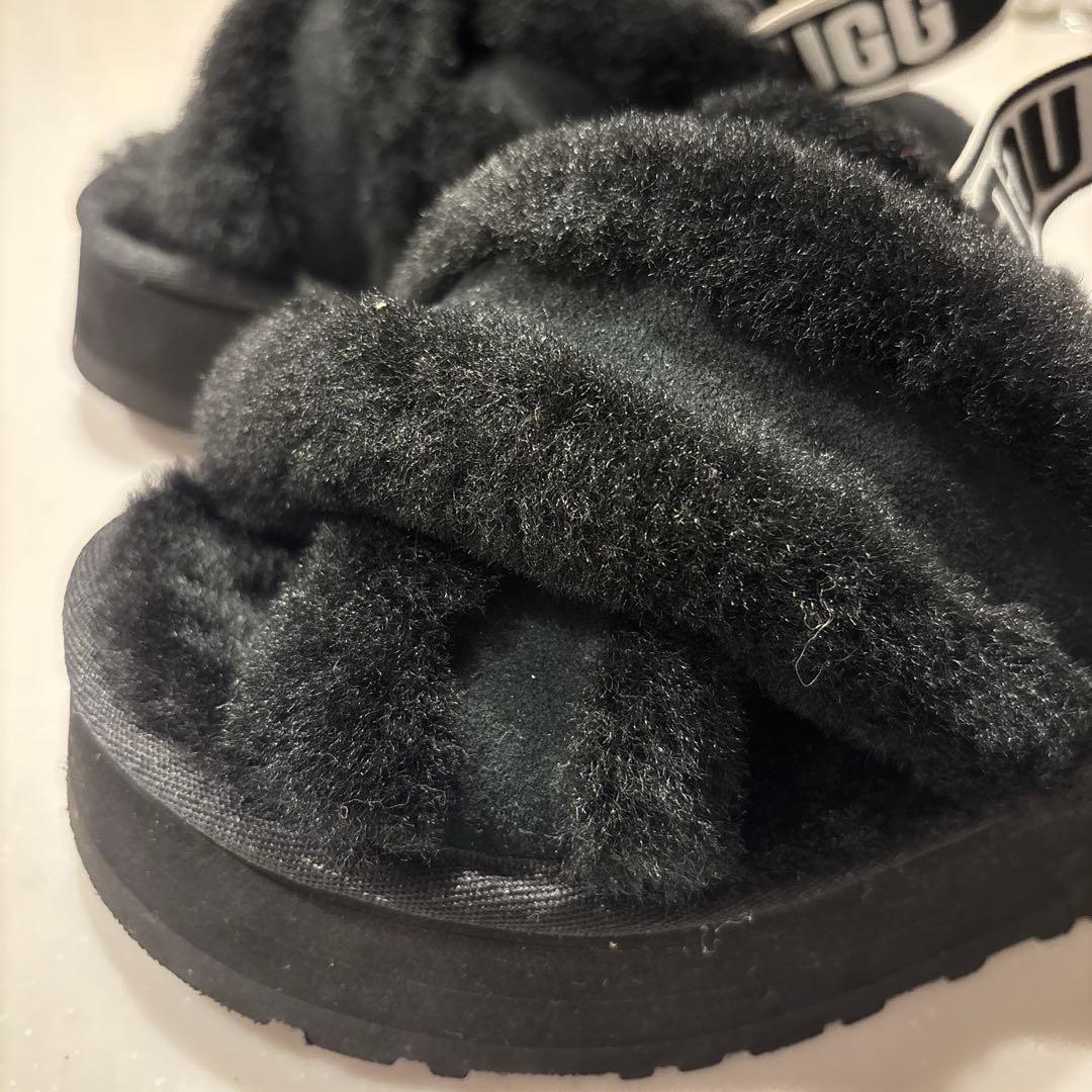 UGG サンダル モコモコ ファー 22cm