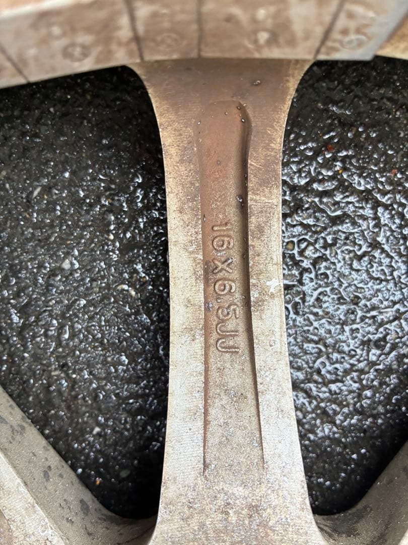 トーヨースタッドレス　GARIT GIZ 205/55R16 4本　7-8分山