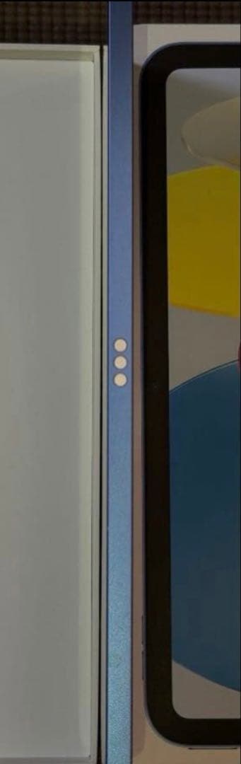 【美品】iPad 第10世代 10.9インチ 64GB ブルー　箱・付属品つき