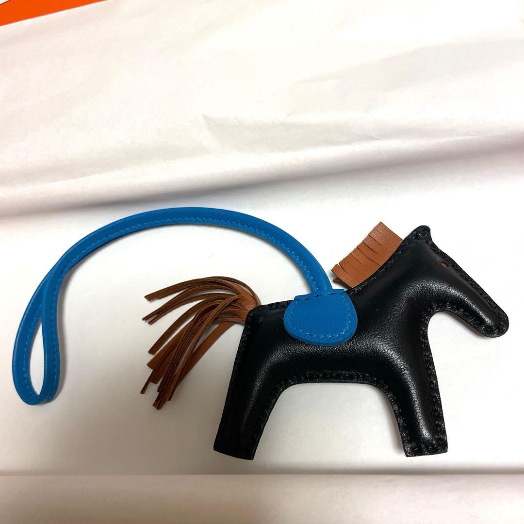 HERMES エルメス　ロデオ　PM　チャーム