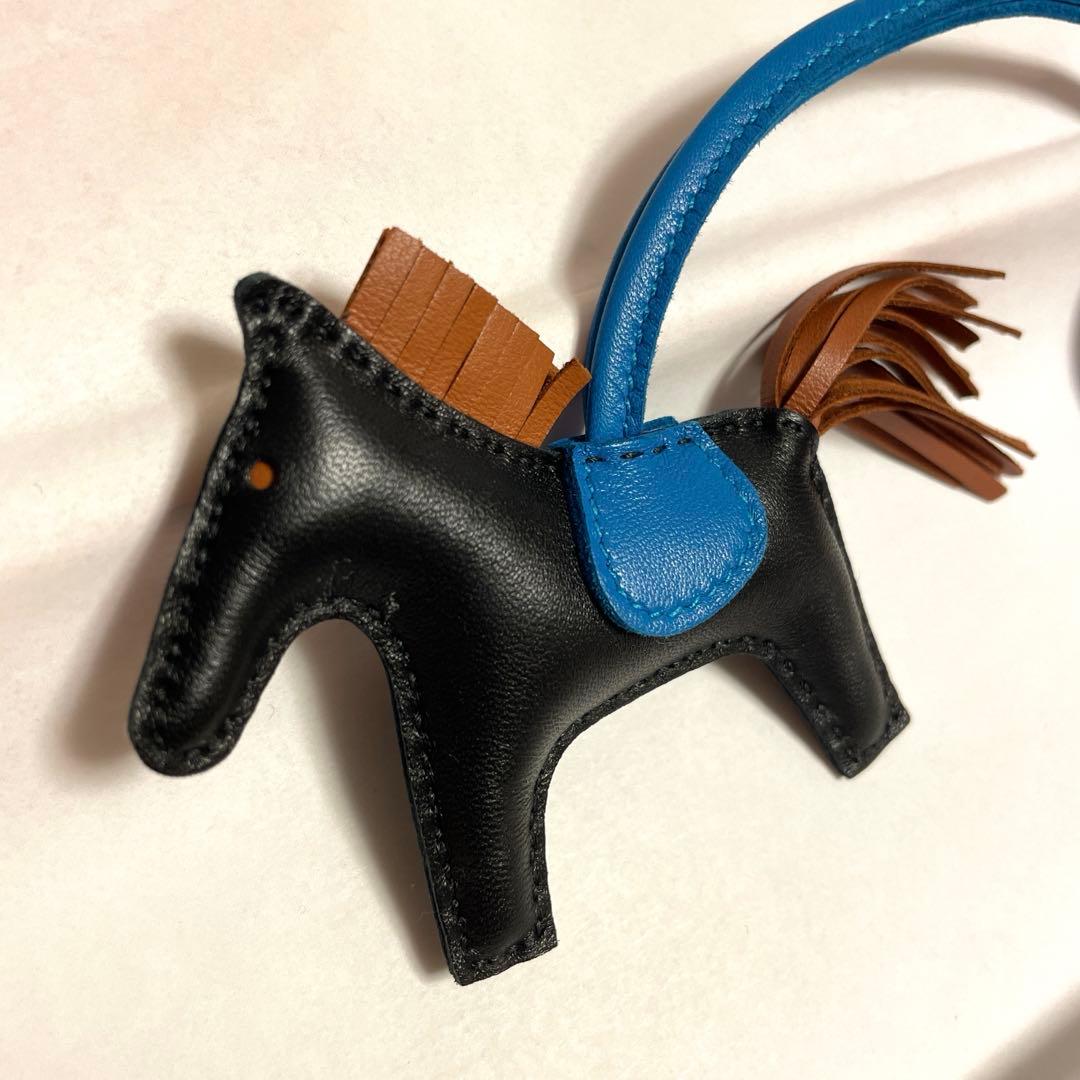 HERMES エルメス　ロデオ　PM　チャーム