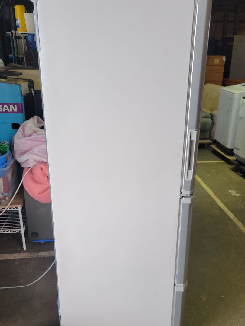 SHARP（シャープ） 冷蔵庫 SJ-W356J-S 350L 2022年製