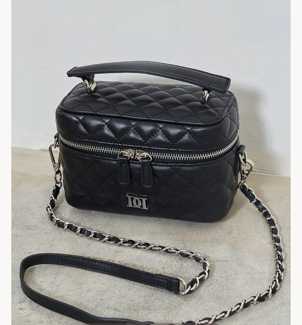 キルティングショルダーミニバッグ