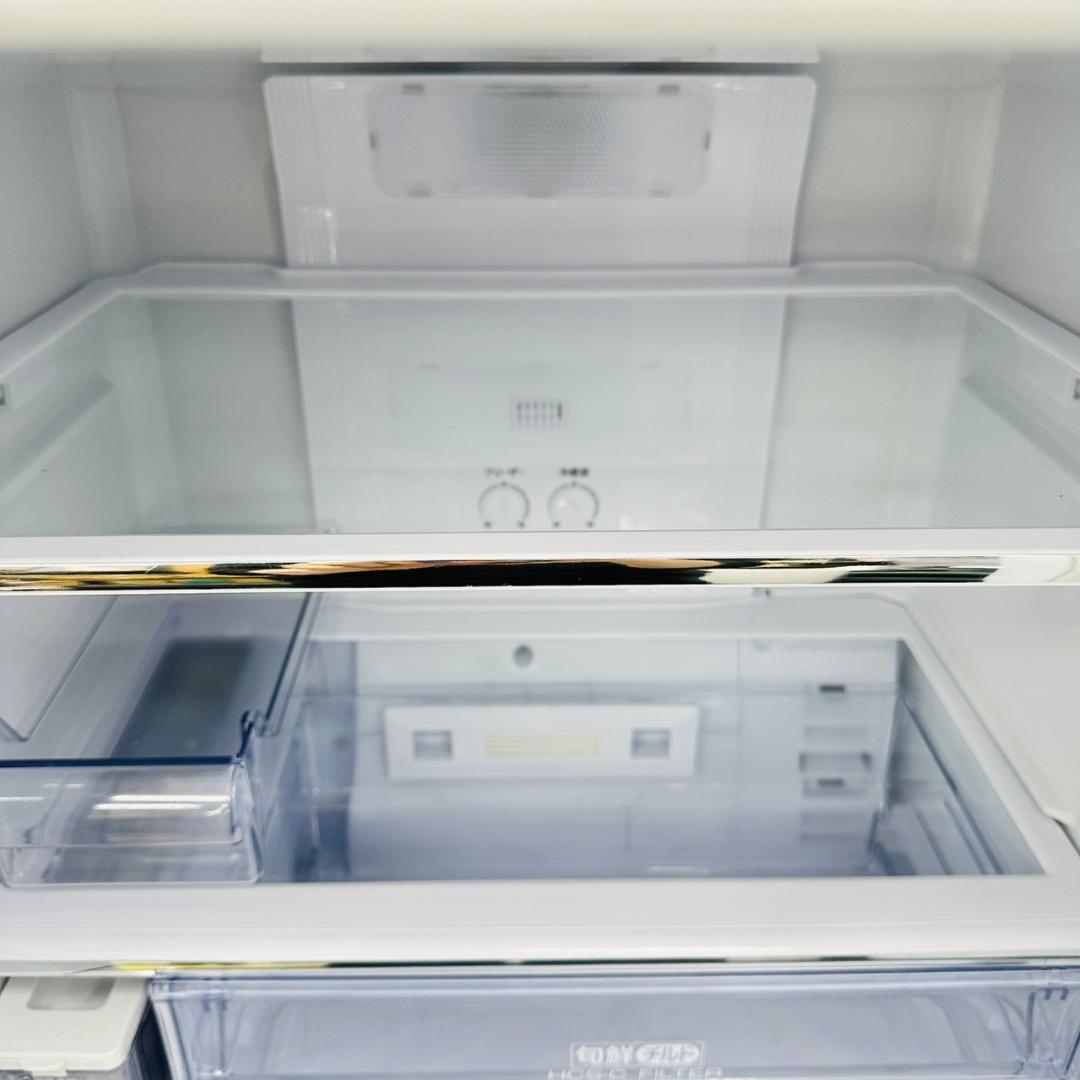 2019年製 AQUAアクア冷凍冷蔵庫　AQR-SV24HBK(W)