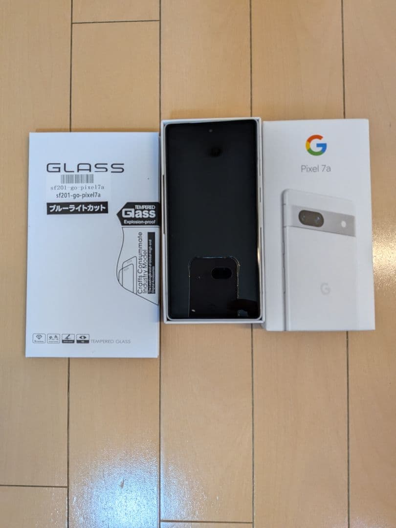Pixel 7a おまけ付きの美品です。