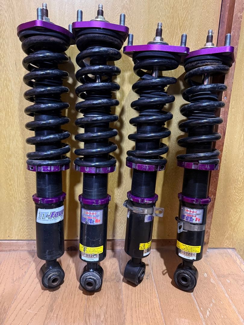 JIC TT-Four フルタップ車高調 1式 18クラウン