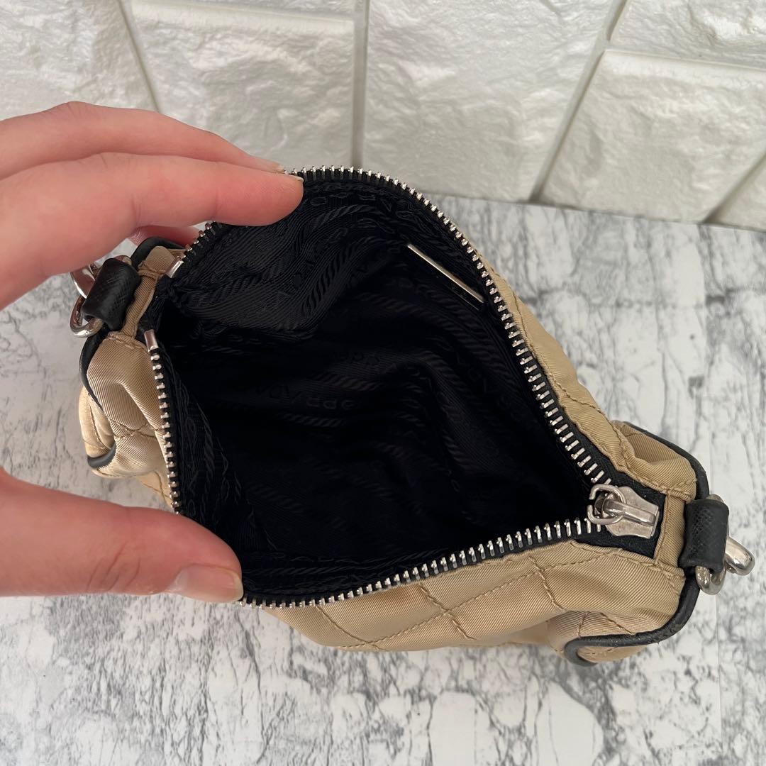 美品 PRADA プラダ 三角プレート キルティング チェーン ハンドバッグ