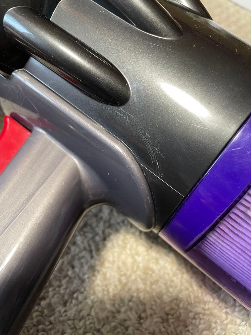 Dyson スティッククリーナー　SV18 デジタルスリム　スタンド付き