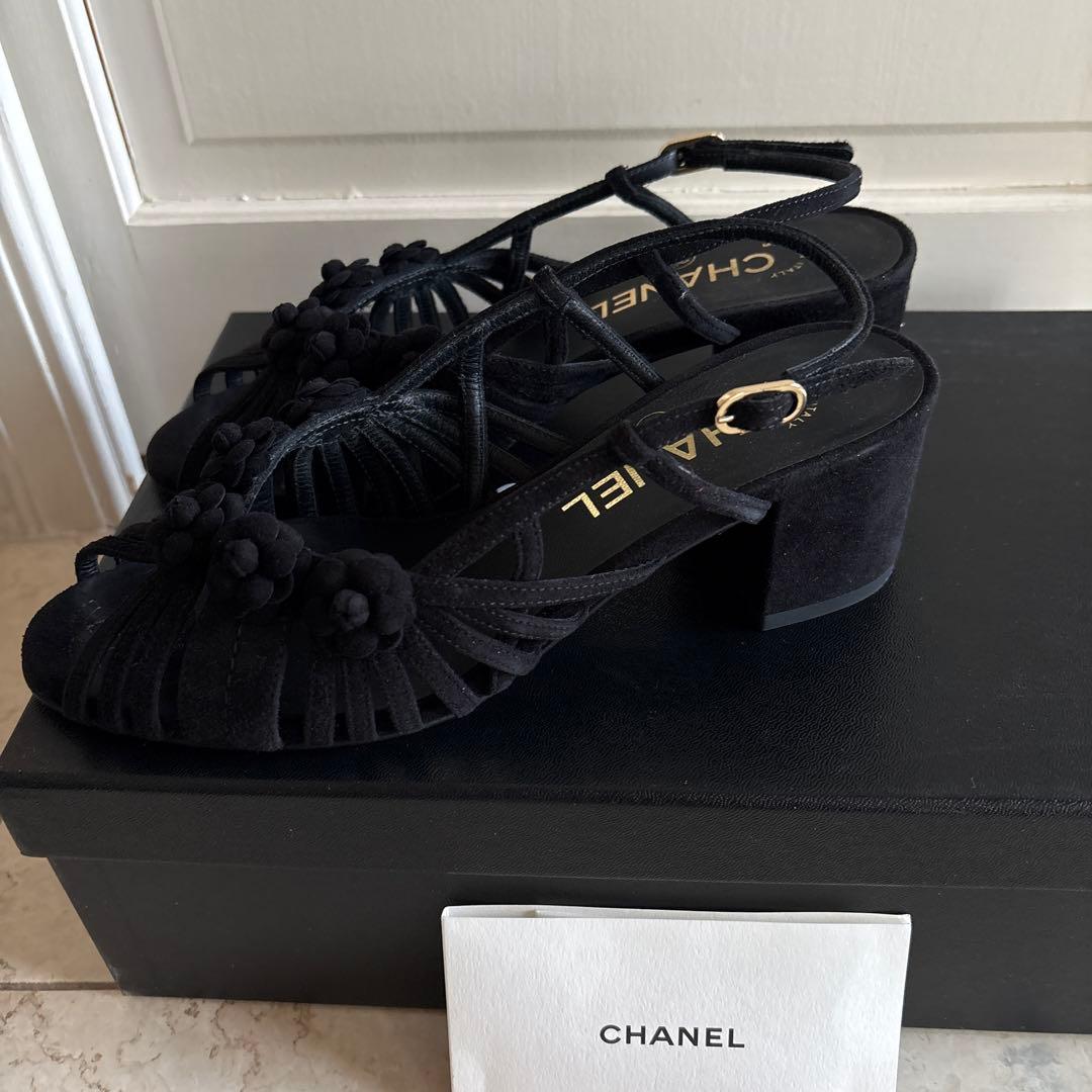 CHANEL ブラック フラワーサンダル