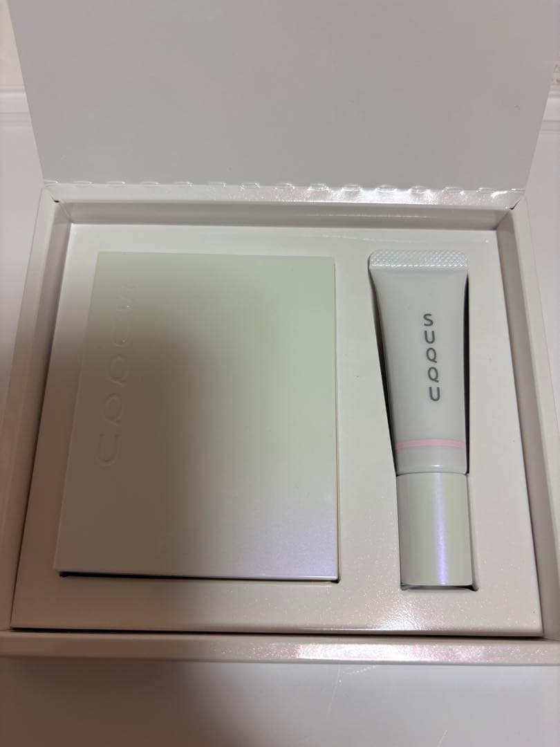 SUQQUメイクアップ キット 舜華 (2025 ホリデー コレクション)