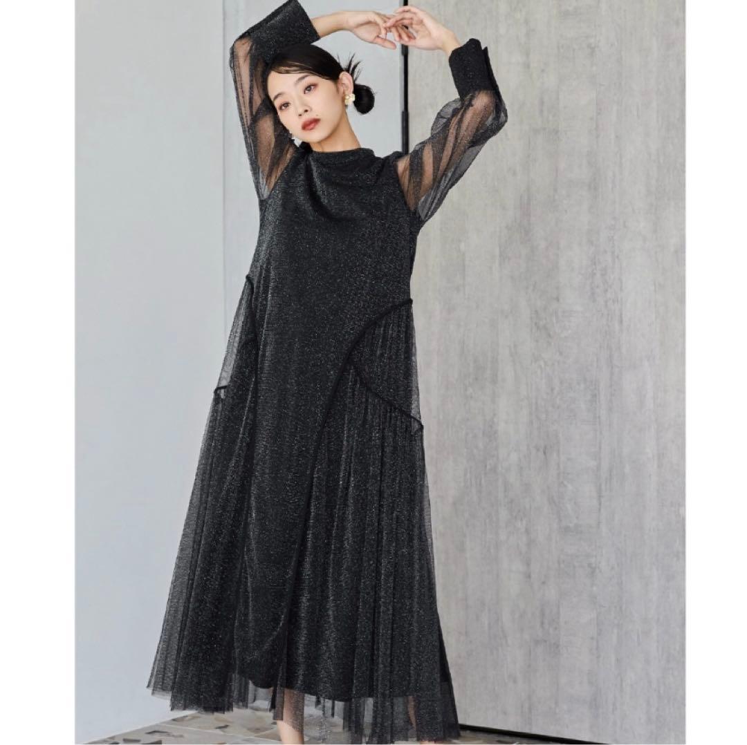 na　美品niana ラメチュールAラインドレス　ブラック