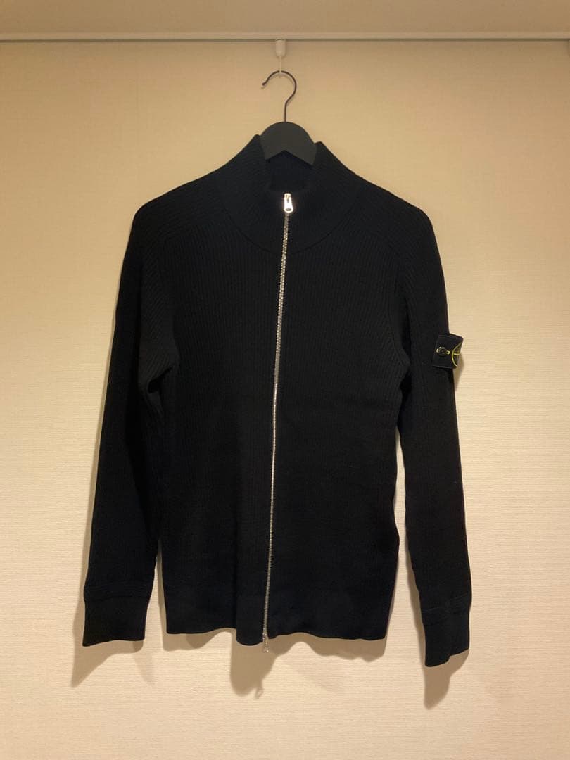 STONE  ブラック ハイネックセーター美品　ストーン　M ニット