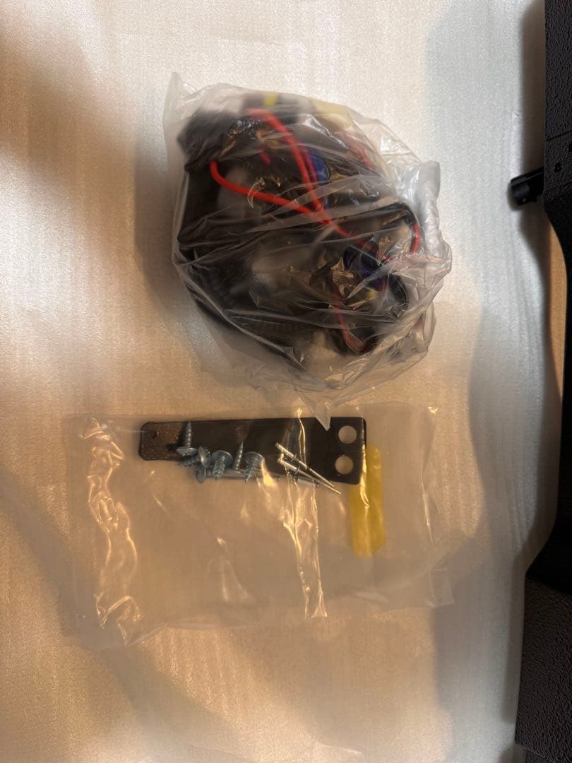 ハイエース　バンパーガード　ラプター塗装品 オフロード　TRD風